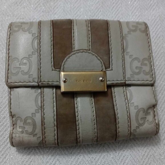 GUCCI SNAP WALLET - Picture 1 of 5